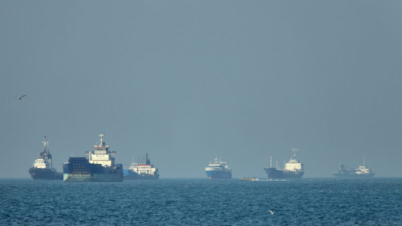 Spojené emiráty odsúdili útok dronmi na svoj ropný tanker: Revolučné gardy sú piráti