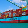 Firma Maersk tvrdí, že jej loď prešla Hormuzským prielivom pod americkou eskorto...