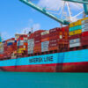 Firma Maersk tvrdí, že jej loď prešla Hormuzským prielivom pod americkou eskorto...