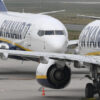 Ráno pred cestou lietadlom nechľastajte. Šéfovi Ryanairu sa to nepáči