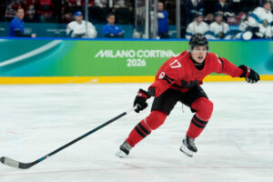 Má len 19 rokov a chvália ho Crosby aj MacKinnon. Kanada z neho urobila kapitána...