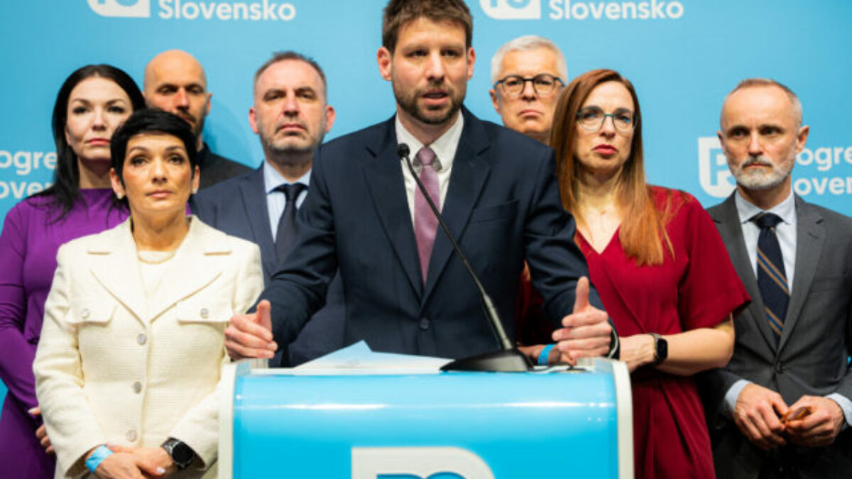 Korčoka by akceptovalo za premiéra viac ľudí ako Šimečku. Odborník odpovedá, či by mal líder PS odstúpiť z postu predsedu za kauzu svojej mamy