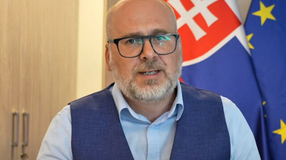 Ministerstvo vnútra pripravilo prvý balík samosprávnych zmien, dotknú sa obecného referenda aj platových stropov – VIDEO