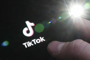 „Európsky“ TikTok by mali vlastniť Európania. Komisia názor nemeckého ministra kultúry zatiaľ nepodporuje