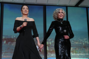 Filmový festival v Cannes odštartoval bez silnej podpory Hollywoodu, no s hviezd...