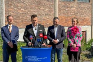 Opustené fabriky a chátrajúce budovy dostanú druhú šancu, Migaľovo ministerstvo spustilo veľký projekt – VIDEO, FOTO