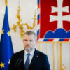 Atentát na Fica musí podľa Pellegriniho ostať varovaním, politikov aj občanov vy...