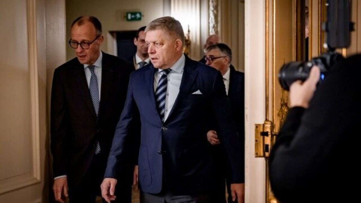 Merzovi sa zmenil program, premiér sa s nemeckým kancelárom stretne inokedy – VIDEO