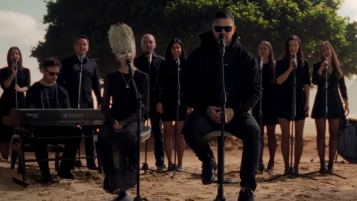 Momo šokoval fanúšikov: Z tvrdého rapera sa stal hlas viery. Nový album Milovaný je jeho najosobnejšou spoveďou – VIDEO