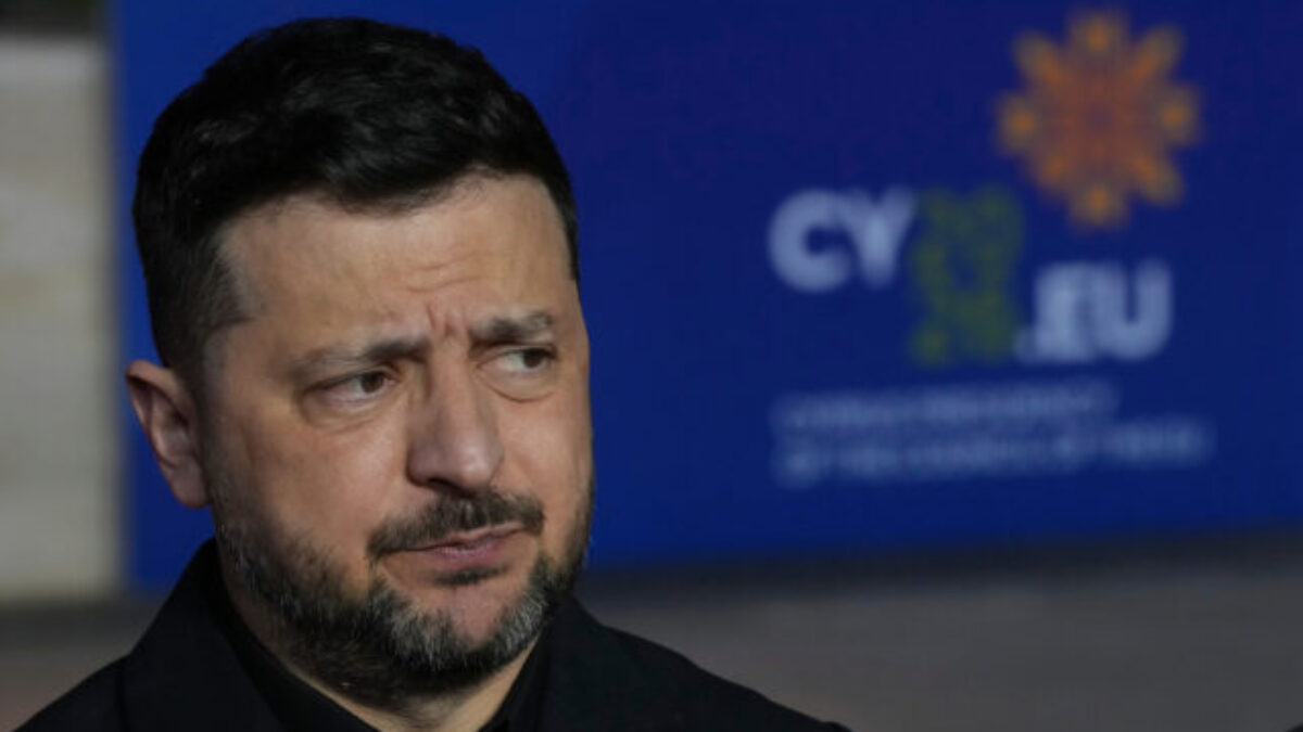 Zelenskyj: Ruské útoky počas uplynulého týždňa si na Ukrajine vyžiadali najmenej 52 obetí a 346 zranených vrátane 22 detí