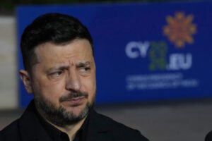 Zelenskyj: Ruské útoky počas uplynulého týždňa si na Ukrajine vyžiadali najmenej 52 obetí a 346 zranených vrátane 22 detí