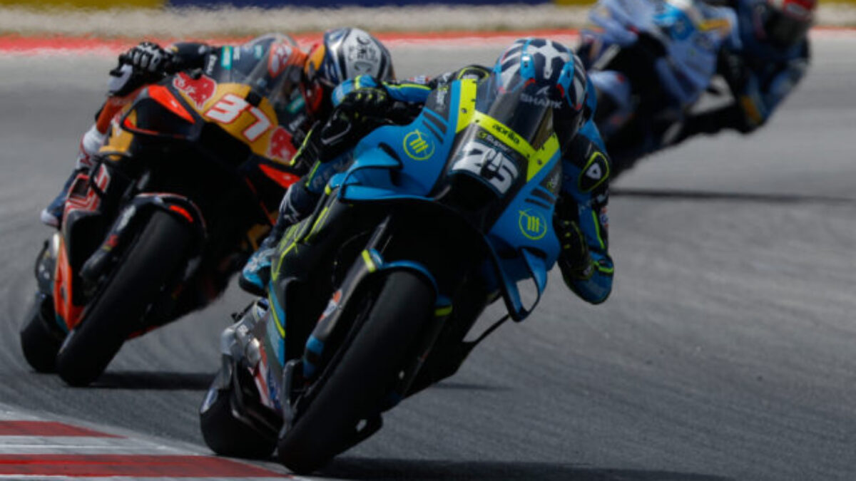 Horor počas MotoGP a absolútne ticho. Álex Márquez po páde v rýchlosti 212 km/h utrpel zlomeniny