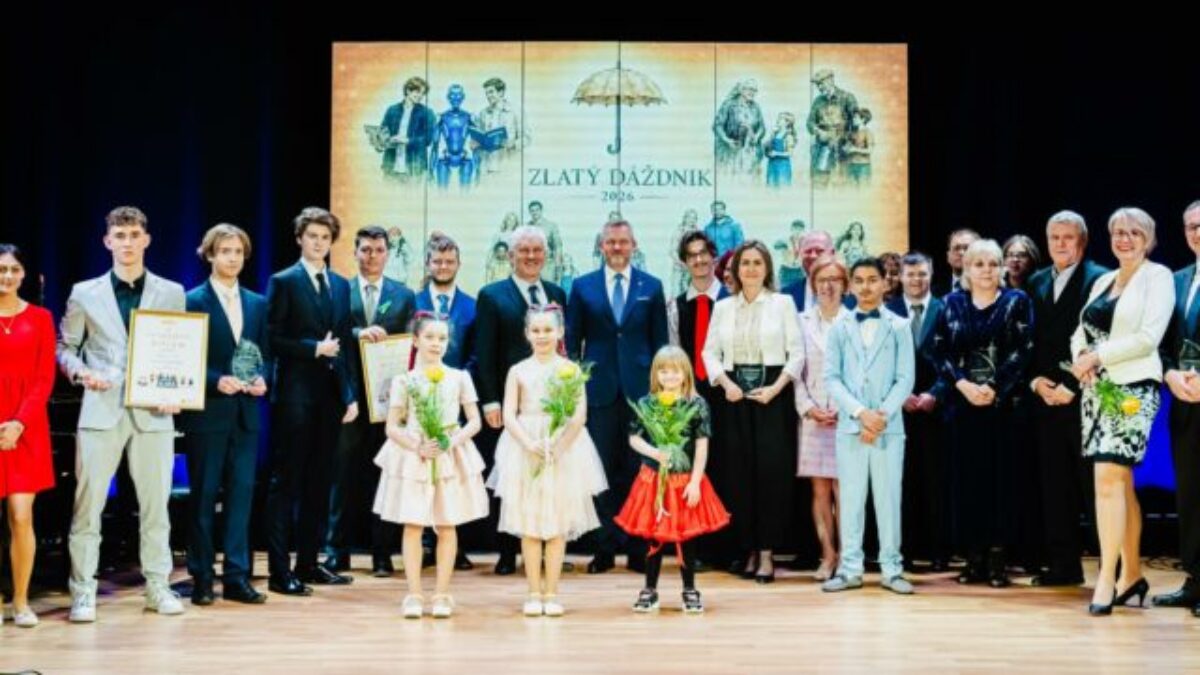 Každé dieťa má právo na plnohodnotný život, uviedol Pellegrini na odovzdávaní cien Zlatý dáždnik – VIDEO, FOTO