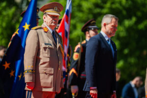 Ozbrojené sily budú mať nových generálov, medzi povýšenými je aj generálporučík Lorinc