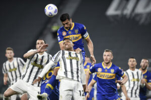 Juventus Turín bojuje o Ligu majstrov, rozhodne kritické derby proti FC Turín