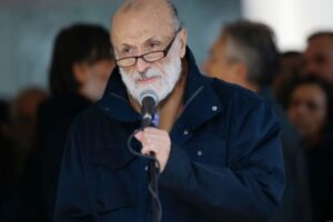 Zomrel taliansky novinár a zakladateľ hnutia Slow Food Carlo Petrini, mal 76 rokov