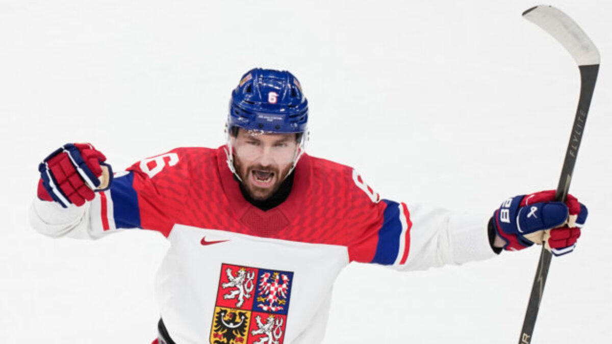 Kempný kedysi hrával v Skalici a trénoval s Pálffym. Neskôr mu v NHL pomáhal Hossa