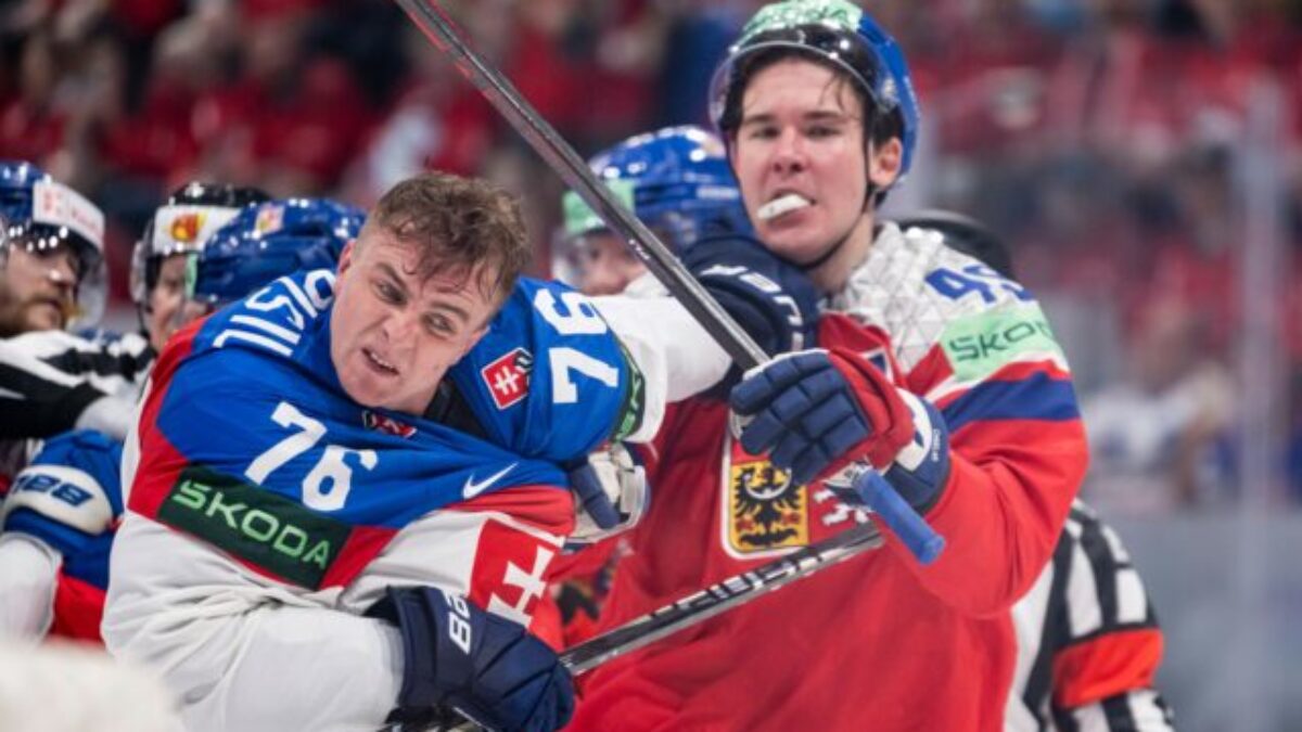 Top foto dňa (23. máj 2026): MS v hokeji, výstava Smetiar, rusko-­ukrajinská vojna a  požiar na Filipínach