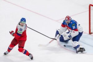 Červenka tvrdí, že to nebola pätička. Český víťazný gól vysvetlil aj známy slovenský rozhodca – VIDEO