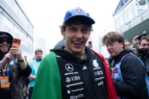 Antonelli valcuje Formulu 1. Tínedžer z Mercedesu získal štvrté víťazstvo v sérii