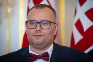 Šimko po stretnutí s ombudsmanom pripúšťa kompromis pri novele o Košiciach, zákon však naďalej obhajuje