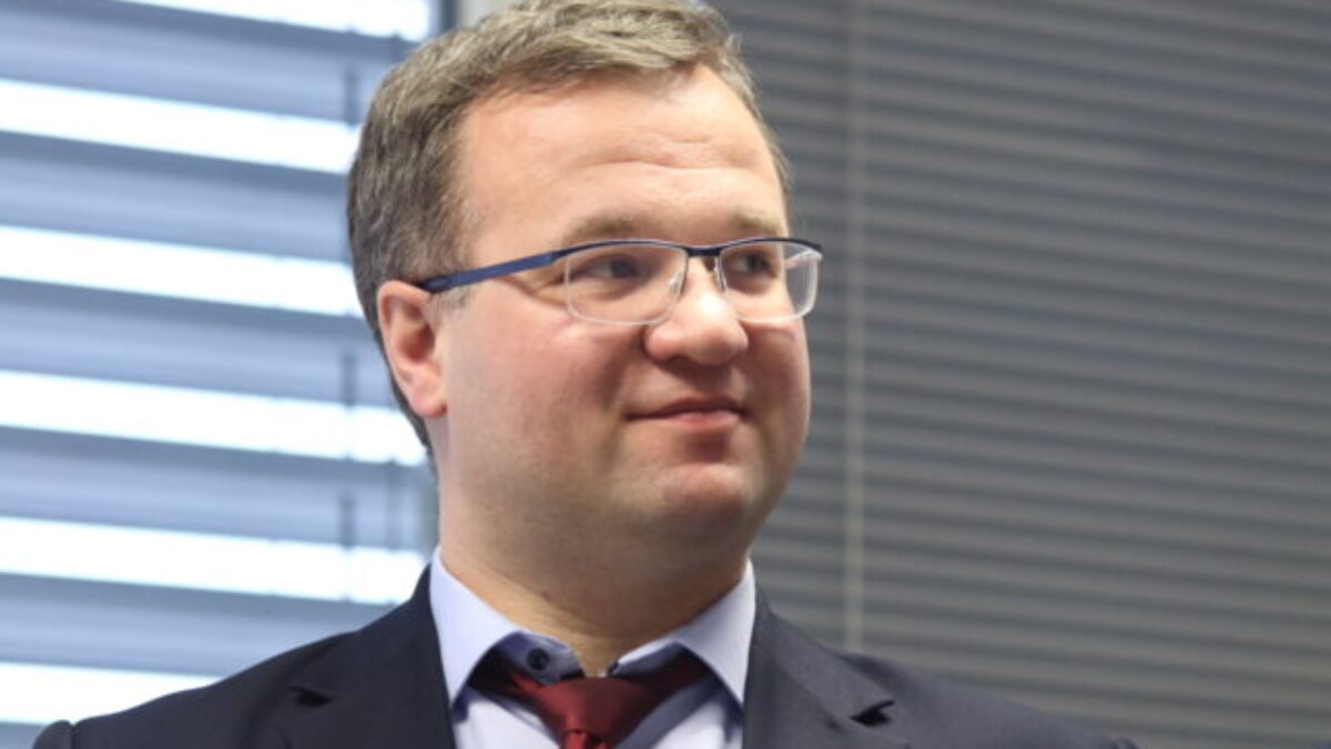 Štátny tajomník Šalitroš okomentoval policajnú akciu Aurélia, protikorupčná jednotka zasahovala u jeho brata
