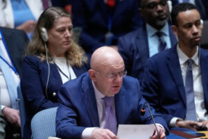 Desiatky krajín odsúdili ruské hrozby voči ambasádam v Kyjeve