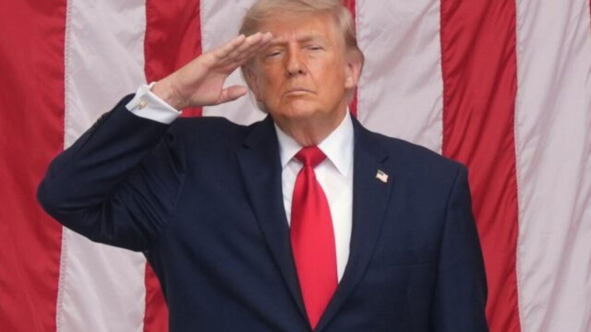 Trump tvrdí, že jeho pravidelná zdravotná prehliadka dopadla „perfektne“