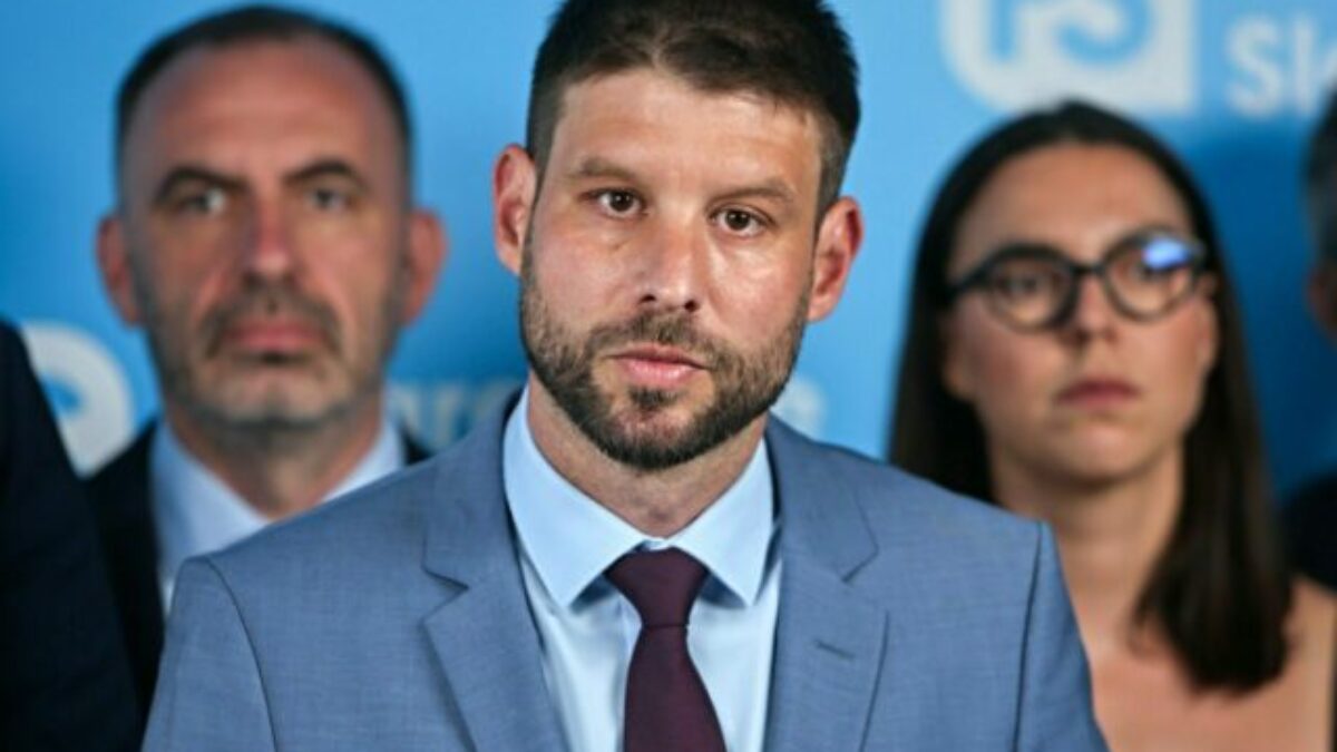 Šimečka naďalej hovorí rázne „nie“ spolupráci s Matovičom. Okomentoval aj prieskum, že spojená opozícia by nevedela zostaviť vládu – VIDEO