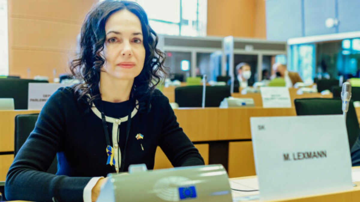 Milióny z Bruselu nestačia. Regióny podľa Lexmann potrebujú väčšie právomoci
