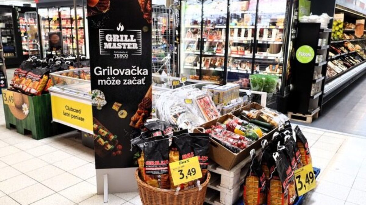 Až 8 z 10 Slovákov počas leta griluje. Tesco ponúka až 140 BBQ produktov pre každého