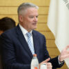 OECD varuje pred masívnymi čínskymi dotáciami deformujúcimi globálny trh