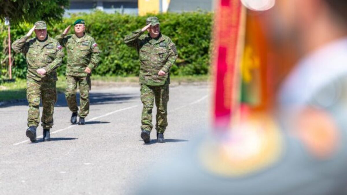Pozemné sily ozbrojených síl budú mať nové velenie, generálmajor Balog odchádza do zálohy – FOTO