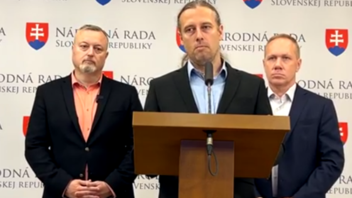 Otec štyroch detí zostal v šoku po vyúčtovaní: Štátu má vrátiť vyše 5-tisíc eur, ktoré predtým dostal na daňovom bonuse na deti – VIDEO