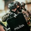 Parlament schválil zmeny v sociálnom zabezpečení vojakov a policajtov, odstránia...