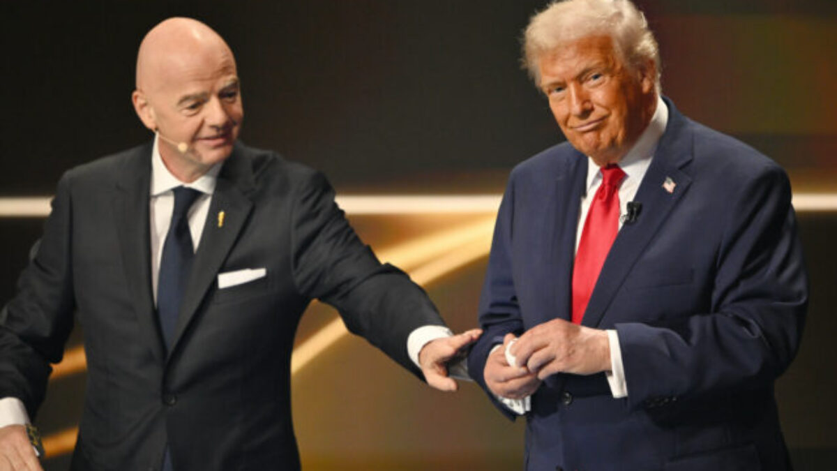 Nórska federácia požiadala FIFA o prešetrenie udelenie ceny mieru pre Trumpa