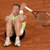 Neznáma Poľka vyhrala v Paríži už deväť zápasov. Ak pridá desiaty, zdvihne nad h...