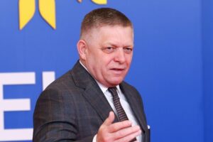 Fico odcestoval do Francúzska. V Normandii si pripomenie 82. výročie vylodenia s...