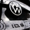 Volkswagen údajne zvažuje zrušenie až 100-tisíc pracovných miest, zatiaľ len v N...