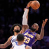 Pocta od Dončiča na rozlúčku s LA Lakers. Veterán James bude pokračovať v inom k...